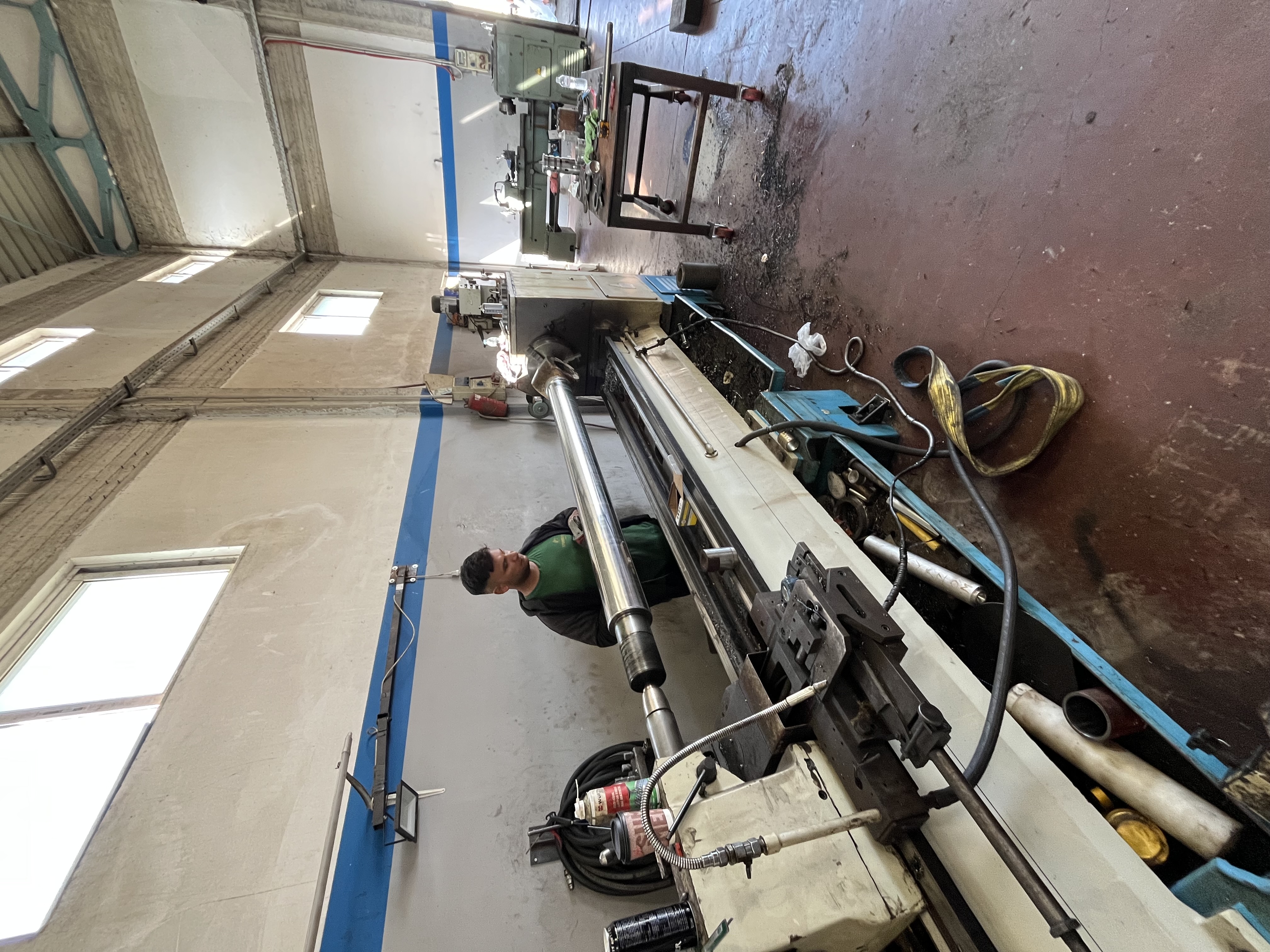 Hydraulic cylinders